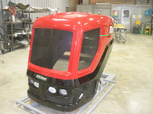 Διάφορες Προδιαγραφές Καλύπτουν Εξαρτήματα Αμαξώματος Φορτηγού FRP Προσαρμοσμένα Σχέδια Κατάλληλα για Πολλαπλά Μοντέλα Φορτηγών και Εφαρμογές