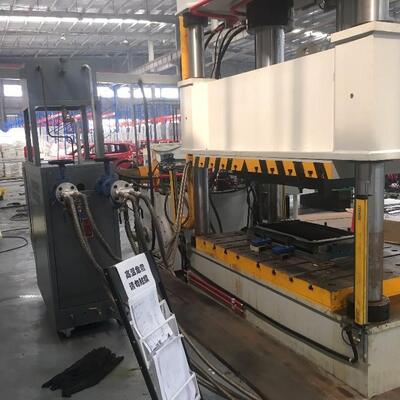 SMC Στύλιγμα Στύλιγμα Bus Κάλυψη οροφής Αεροπροβολέας Ελαφρύ FRP εξωτερικό