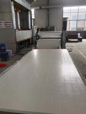 Προσαρμοσμένο SMC στύση Molding FRP αυτοκινήτων και λεωφορείων Μέρη εσωτερικό εξωτερικό Τρίμ OEM / ODM